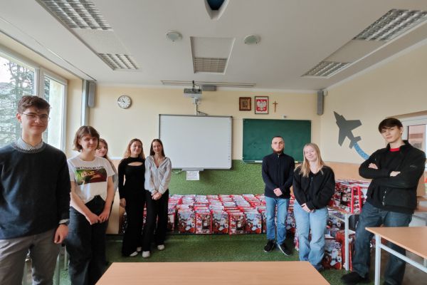 Przygotowanie prezentów - kliknięcie spowoduje powiększenie zdjęcia Przygotowanie prezentów