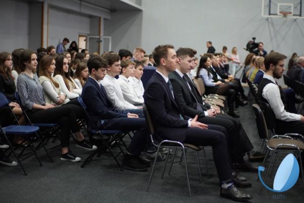 Uroczystość wręczenia aktów stypendialnych - kliknięcie spowoduje powiększenie zdjecia Uroczystość wręczenia aktów stypendialnych