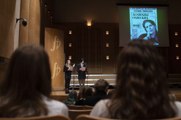 Prowadzący festiwal