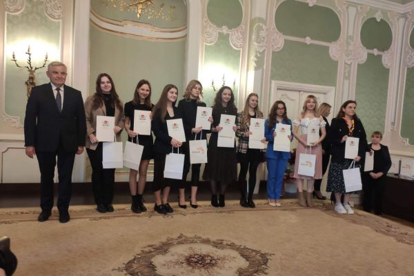 Finaliści Konkursu 8 Wspaniałych