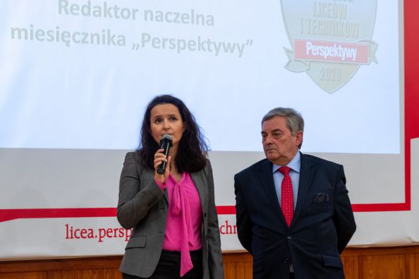 Przemówienie, Redaktor naczelna miesięcznika - kliknięcie spowoduje powiększenie zdjęcia Redaktor naczelna miesięcznika Perspektywy