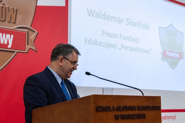 Przemówienie, ogłoszenie wyników - kliknięcie spowoduje powiększenie zdjęcia Ogłoszenie wyników