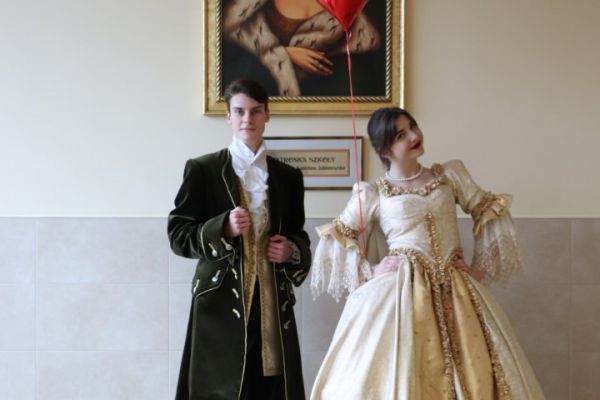 Sapieha i Sapieżanka - kliknięcie spowoduje powiększenie zdjęcia Sapieha i Sapieżanka