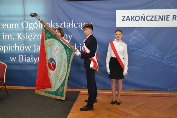 Zakończenie roku szkolnego 2022/2023 w II Liceum Ogólnokształcącym