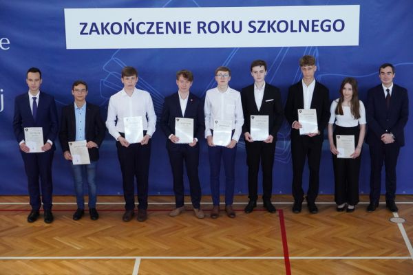 Zakończenie roku szkolnego 2022/2023 w II Liceum Ogólnokształcącym