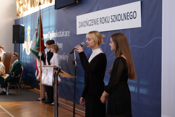 Zakończenie roku szkolnego 2022/2023 w II Liceum Ogólnokształcącym