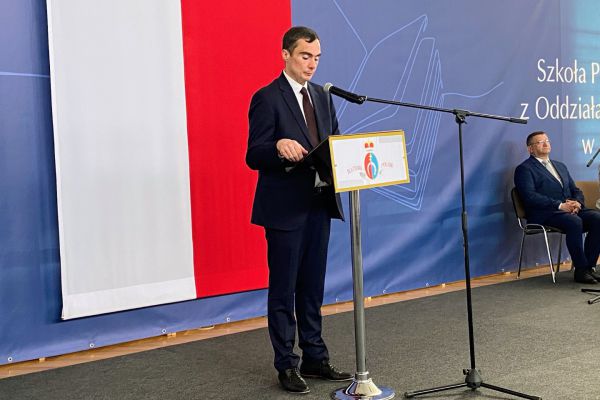 Uroczyste zakończenie zajęć w 7 klasach SP 53 w roku szkolnym 2022/2023