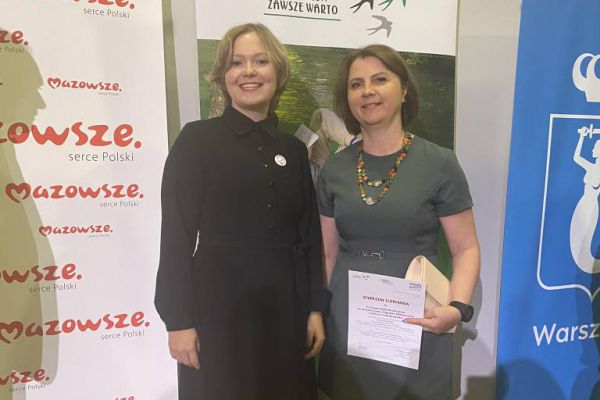 Ewa Kużelewska z wychowawczynią p. Ewa Kiersnowska