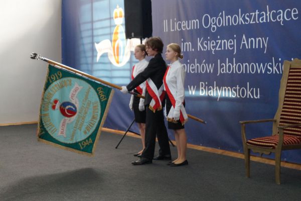 Ślubowanie klas pierwszych liceum