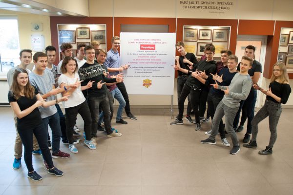 Wspólne zdjęcie, baner Rankingu Perspektywy - klikniecie spowoduje powiększenie zdjęcia Wspólne zdjęcie, baner Rankingu Perspektywy