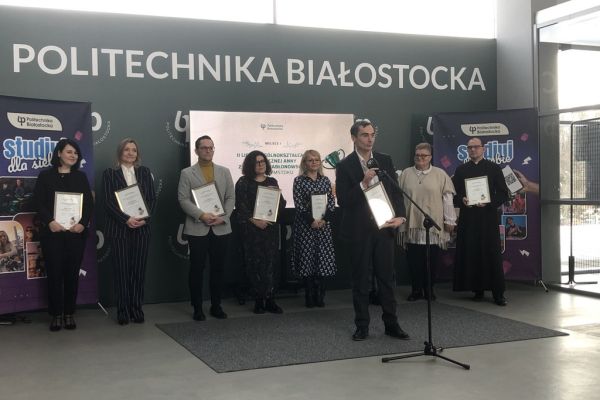 Ranking Wojewódzki Liceów i Techników 2024