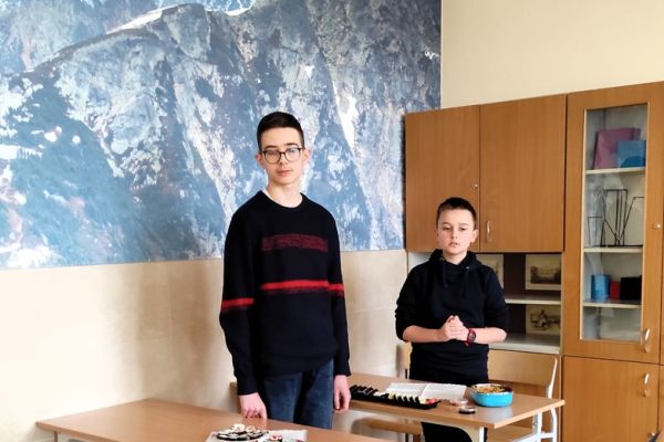 Lekcja otwarta na temat Azji z wykorzystaniem potraw azjatyckich