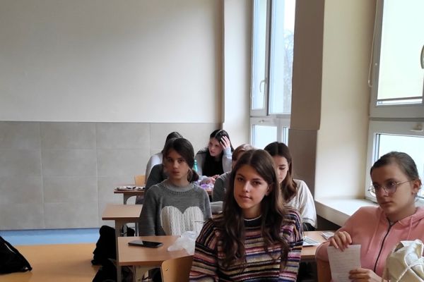 Lekcja otwarta na temat Azji z wykorzystaniem potraw azjatyckich