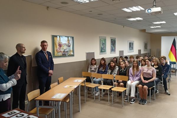Goście z Instytutu Goethego - kliknięcie spowoduje powiększenie zdjęcia Goście z Instytutu Goethego