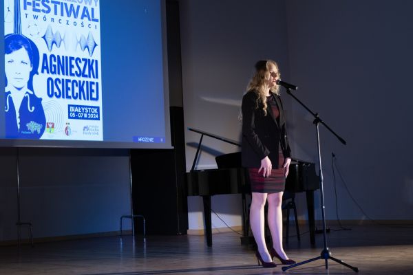 Finał Festiwalu Twórczości Agnieszki Osieckiej - kliknięcie spowoduje powiększenie zdjęcia Finał Festiwalu Twórczości Agnieszki Osieckiej