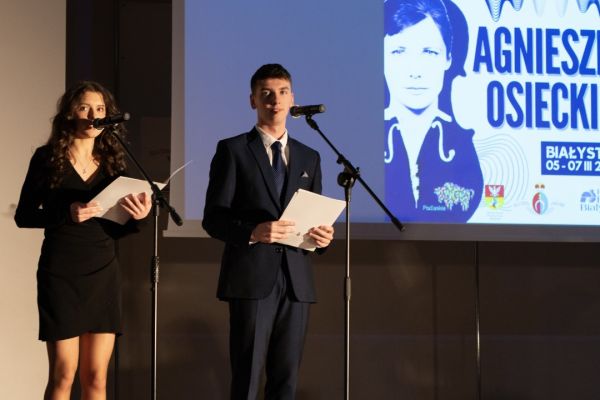 Finał Festiwalu Twórczości Agnieszki Osieckiej - kliknięcie spowoduje powiększenie zdjęcia Finał Festiwalu Twórczości Agnieszki Osieckiej