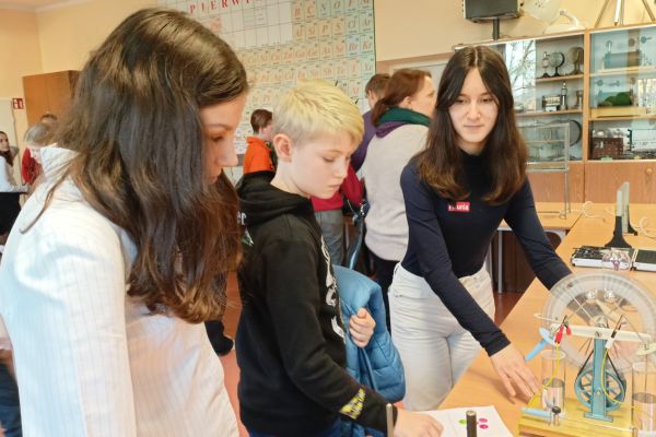 Dzień Otwarty SP 53 - kliknięcie spowoduje powiększenie zdjęcia 07.03.2024 - Dzień Otwarty SP 53