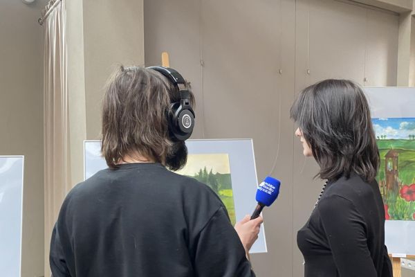 Olimpiada Zwolnieni z Teorii - wernisaż - kliknięcie spowoduje powiększenie zdjęcia img-639668AC3819-C426-0F58-DA24-31F4EC1F9B8B.jpg