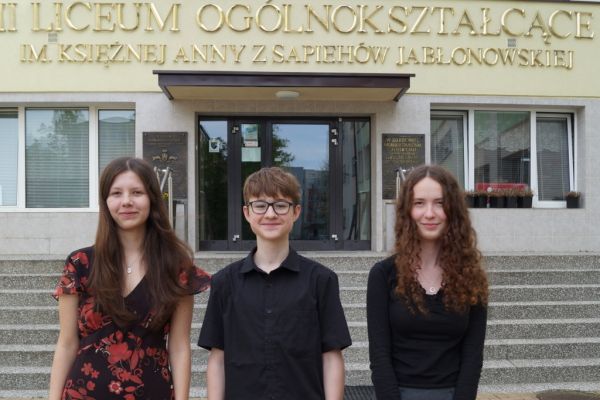 Olimpiada Języka Angielskiego dla Juniorów - kliknięcie spowoduje powiększenie zdjęcia Olimpiada Języka Angielskiego dla Juniorów