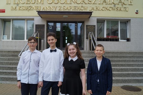 Ogólnopolski Konkurs Historyczny Losy Żołnierza i Dzieje Oręża Polskiego - kliknięcie spowoduje powiększenie zdjęcia Ogólnopolski Konkurs Historyczny Losy Żołnierza i Dzieje Oręża Polskiego