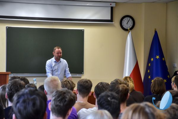 Spotkanie z Europosłem Panem Tomaszem Frankowskim - kliknięcie spowoduje powiększenie zdjęcia Spotkanie z Europosłem Panem Tomaszem Frankowskim