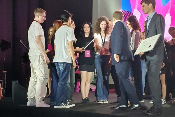 X Olimpiada Zwolnieni z Teorii - finał - kliknięcie spowoduje powiększenie zdjęcia X Olimpiada Zwolnieni z Teorii - finał