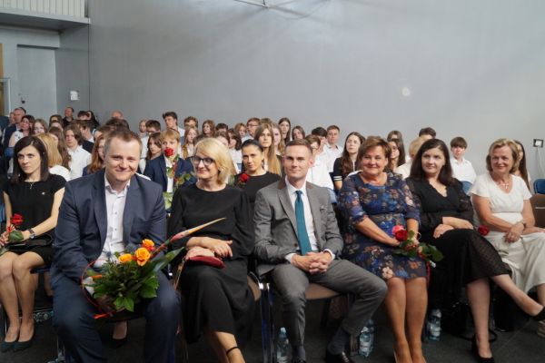 Zakończenie roku szkolnego w SP 53 - kliknięcie spowoduje powiększenie zdjęcia Zakończenie roku szkolnego w SP 53