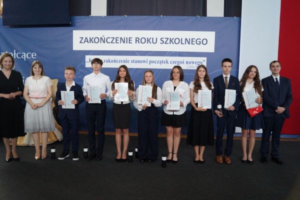 Zakończenie roku szkolnego w SP 53 - kliknięcie spowoduje powiększenie zdjęcia Zakończenie roku szkolnego w SP 53