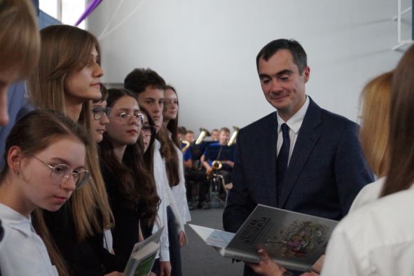 Zakończenie roku szkolnego w SP 53 - kliknięcie spowoduje powiększenie zdjęcia Zakończenie roku szkolnego w SP 53