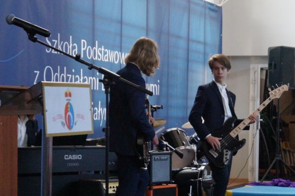 Zakończenie roku szkolnego 2023/2024 - kliknięcie spowoduje powiększenie zdjęcia Zakończenie roku szkolnego 2023/2024