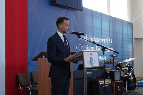 Zakończenie roku szkolnego 2023/2024 - kliknięcie spowoduje powiększenie zdjęcia Zakończenie roku szkolnego 2023/2024