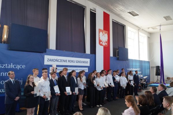 Zakończenie roku szkolnego 2023/2024 - kliknięcie spowoduje powiększenie zdjęcia Zakończenie roku szkolnego 2023/2024