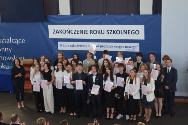 Zakończenie roku szkolnego 2023/2024 - kliknięcie spowoduje powiększenie zdjęcia Zakończenie roku szkolnego 2023/2024
