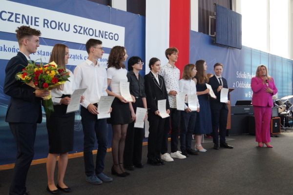 Zakończenie roku szkolnego 2023/2024 - kliknięcie spowoduje powiększenie zdjęcia Zakończenie roku szkolnego 2023/2024