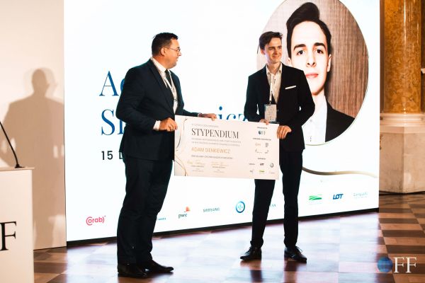 Gala Stypendialna - kliknięcie spowoduje powiększenie zdjęcia Gala Stypendialna