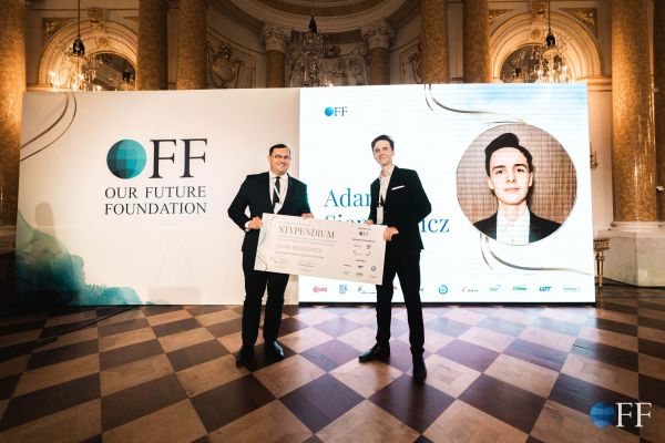 Gala Stypendialna - kliknięcie spowoduje powiększenie zdjęcia Gala Stypendialna