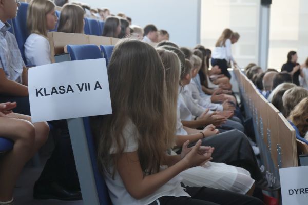 Rozpoczęcie roku 2024-2025 klasy 7-8 - kliknięcie spowoduje powiększenie zdjęcia Rozpoczęcie roku 2024-2025 klasy 7-8