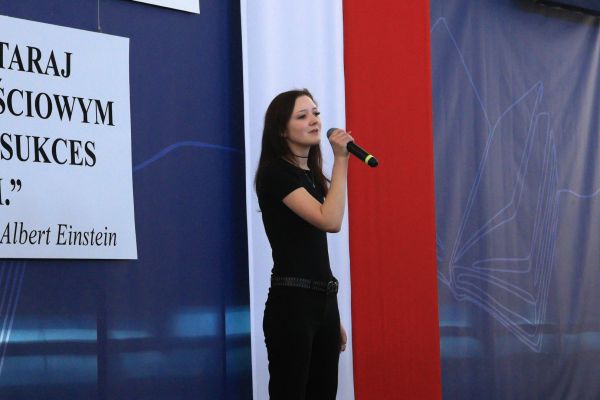 Rozpoczęcie roku 2024-2025 klasy 1-4 Rozpoczęcie roku 2024-2025 klasy 1-4 - kliknięcie spowoduje powiększenie zdjęcia