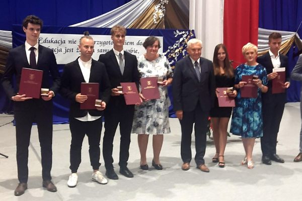 Uroczystość wręczenia Medali Diligentiae – za pilność Uroczystość wręczenia Medali Diligentiae – za pilność - kliknięcie spowoduje powiększenie zdjęcia