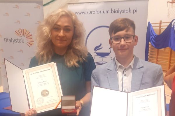 Uroczystość wręczenia Medali Diligentiae – za pilność Uroczystość wręczenia Medali Diligentiae – za pilność - kliknięcie spowoduje powiększenie zdjęcia