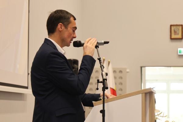 Uroczyste otwarcie nowej części szkoły Uroczyste otwarcie nowej części szkoły - kliknięcie spowoduje powiększenie zdjęcia