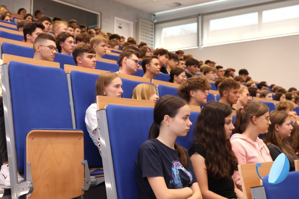 Poznaj mistrza Poznaj mistrza - kliknięcie spowoduje powiększenie zdjęcia