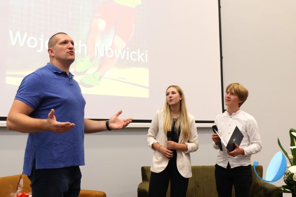 Poznaj mistrza Poznaj mistrza - kliknięcie spowoduje powiększenie zdjęcia