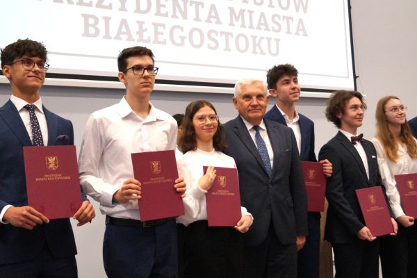 Stypendia2024 Stypendia2024 - kliknięcie spowoduje powiększenie zdjęcia