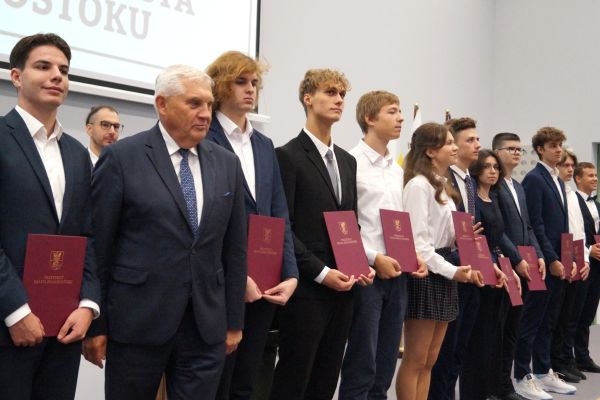 Stypendia2024 Stypendia2024 - kliknięcie spowoduje powiększenie zdjęcia