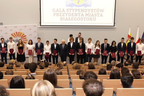 Stypendia2024 Stypendia2024 - kliknięcie spowoduje powiększenie zdjęcia