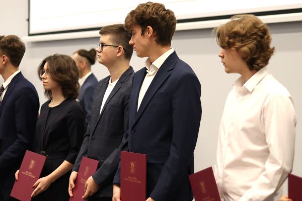 Stypendia2024 Stypendia2024 - kliknięcie spowoduje powiększenie zdjęcia