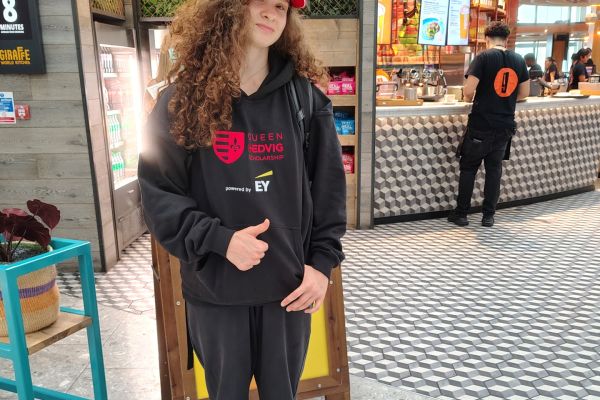 Queen Hedvig Scholarship 2024 Queen Hedvig Scholarship 2024 - kliknięcie spowoduje powiększenie zdjęcia