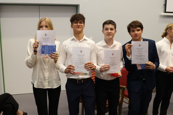 Stypendia Dyrektora Szkoły