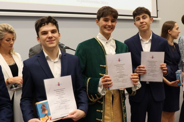 Stypendia Dyrektora Szkoły